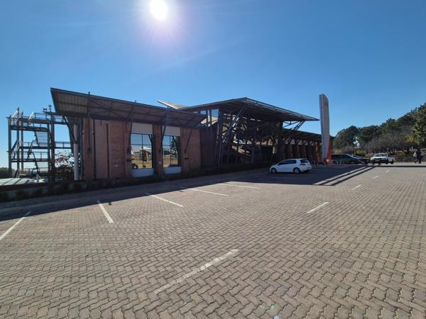 3 888  m² Industrial space