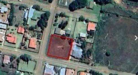 1 388 m² Land