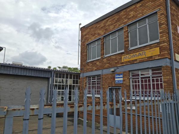 443  m² Industrial space