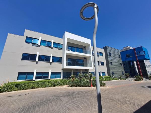 3 438 m² Commercial space