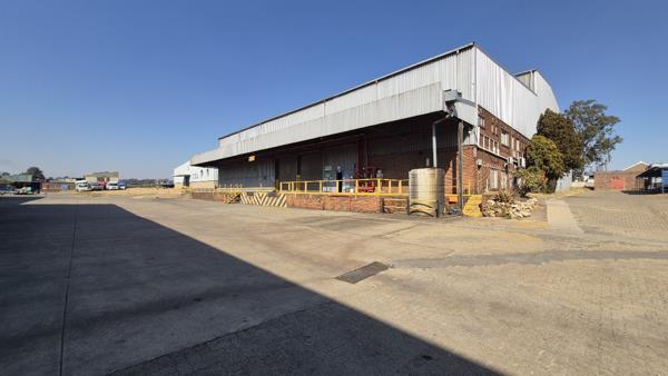 3 964  m² Industrial space