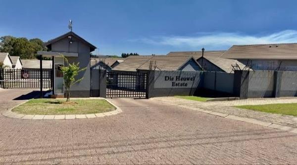 3 Bedroom Townhouse