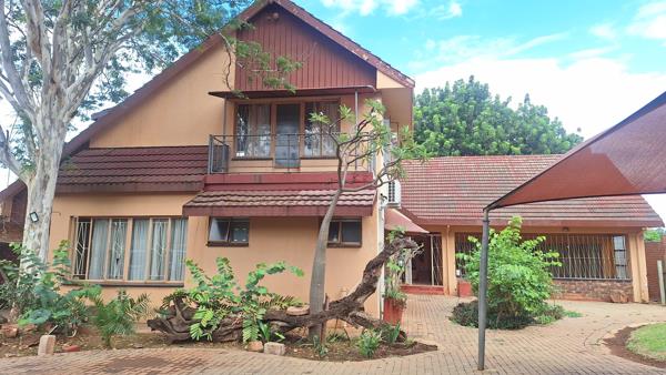 2 141 m² Land