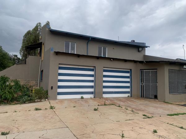 8 565 m² Smallholding