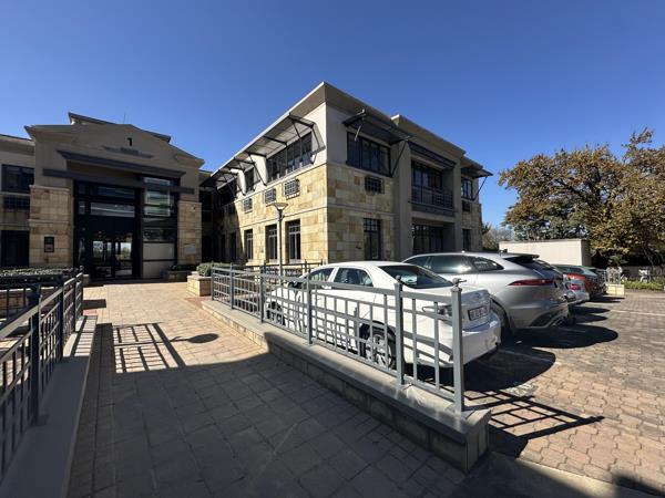 368  m² Commercial space