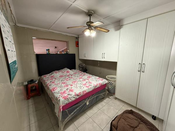 Photo of 3 Bedroom House in Trenance Manor