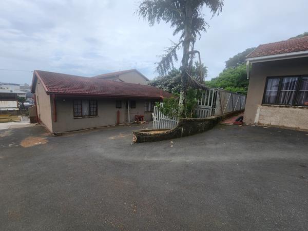 9 Bedroom House