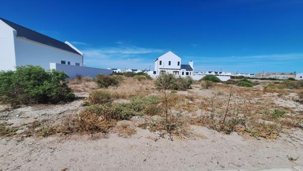 526 m² Land