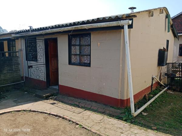2 Bedroom House