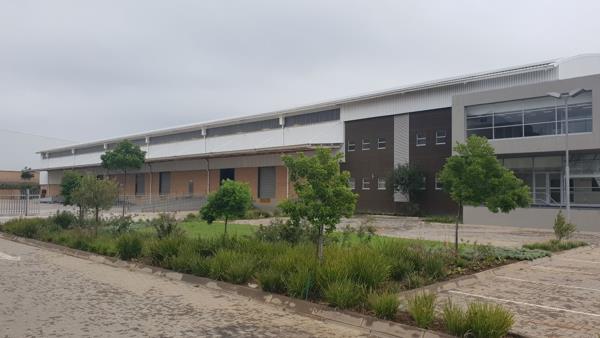 7 738  m² Industrial space