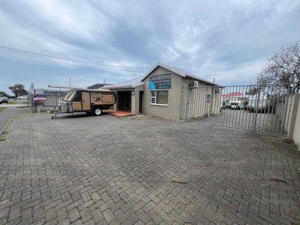 200  m² Commercial space