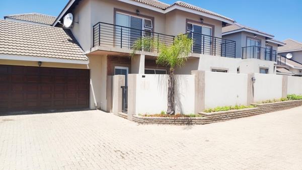 4 Bedroom Townhouse