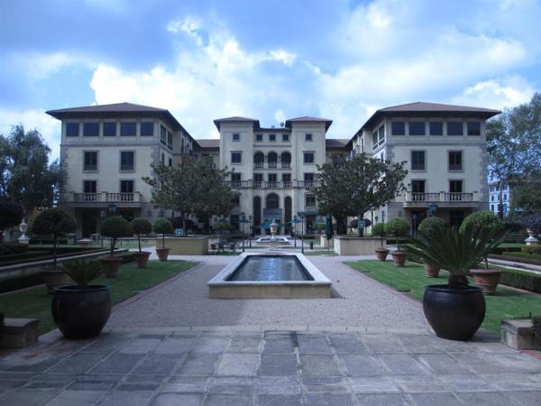 3 047  m² Office Space