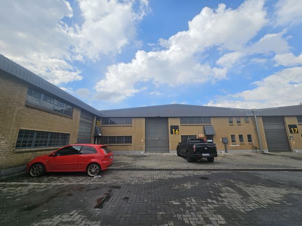 567  m² Industrial space