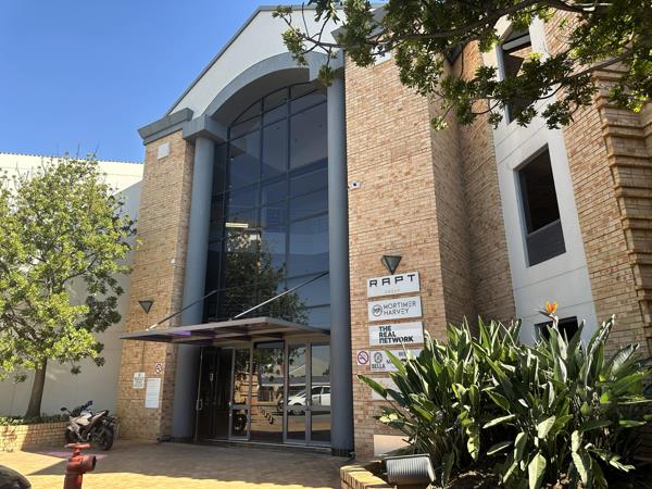 196  m² Commercial space