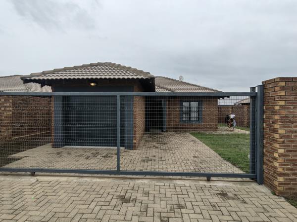 2 Bedroom House