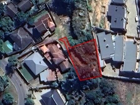 697 m² Land