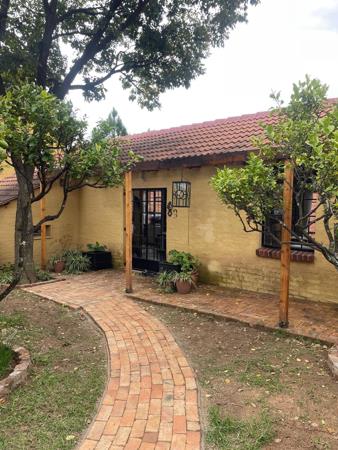 1 Bedroom Garden Cottage