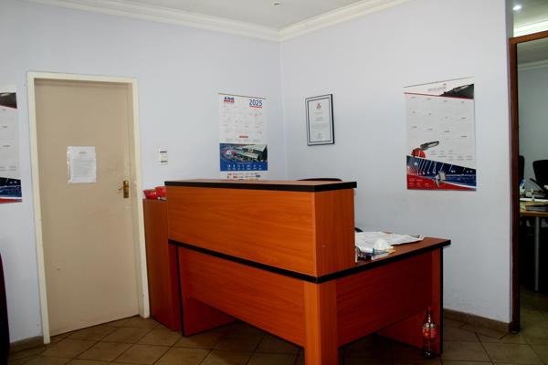 210 m² Commercial space