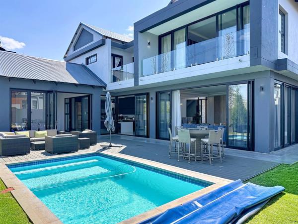5 Bedroom House