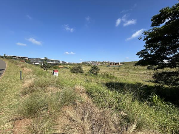 1 422 m² Land