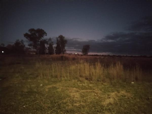 772 m² Land