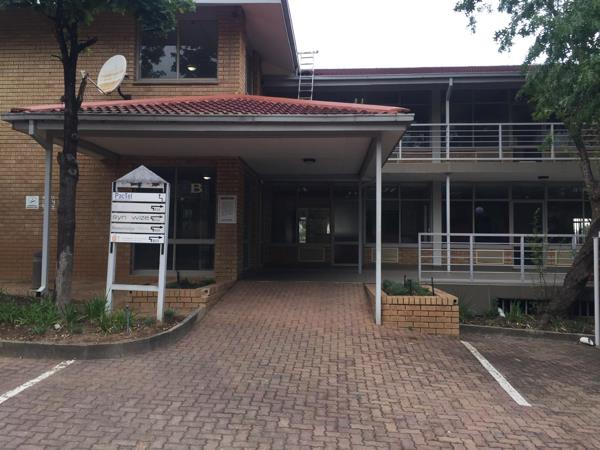 121  m² Commercial space