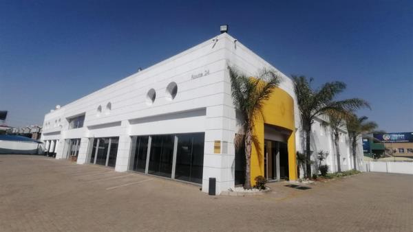 2 250  m² Industrial space