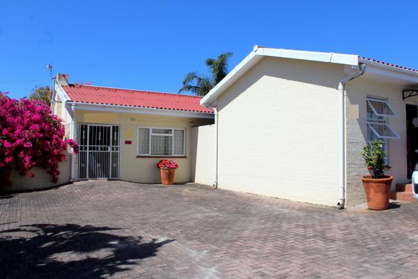 244  m² Commercial space