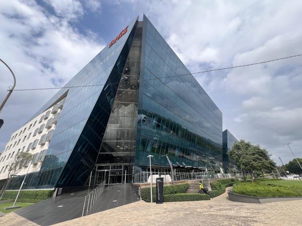 139 m² Commercial space