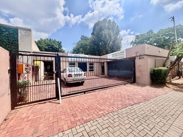 95  m² Commercial space