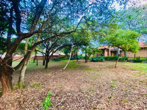 522 m² Land