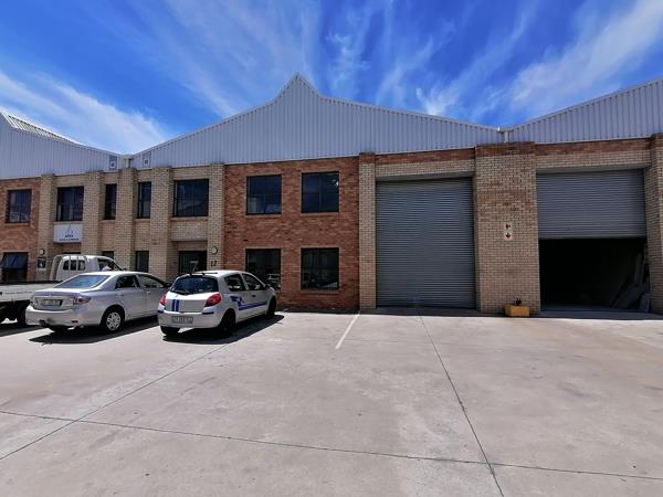 302  m² Industrial space