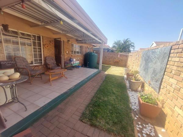 2 Bedroom House