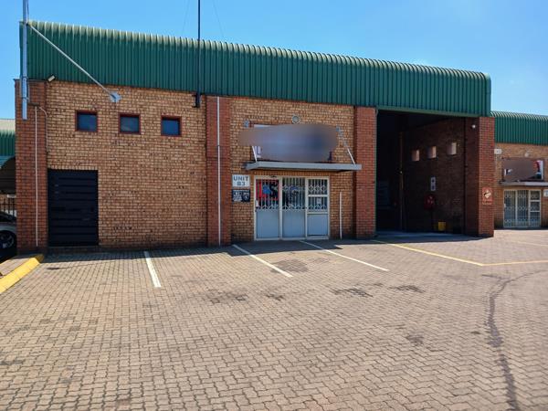 350  m² Industrial space