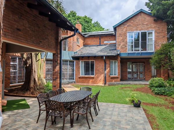 5 Bedroom House