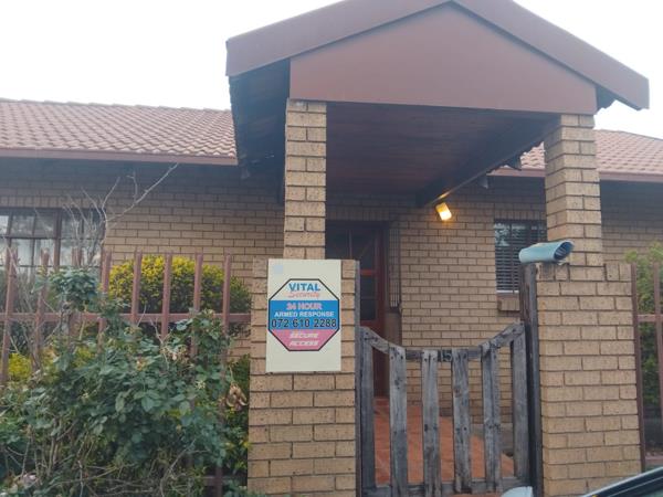 2 Bedroom House