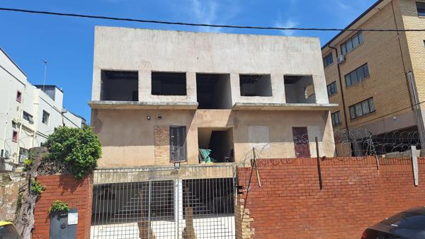 16 Bedroom Apartment