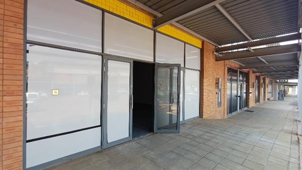 251  m² Commercial space