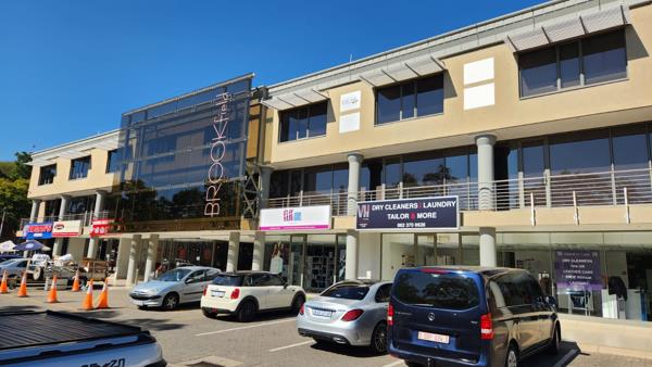 173  m² Commercial space