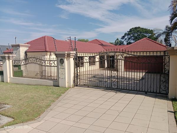 5 Bedroom House