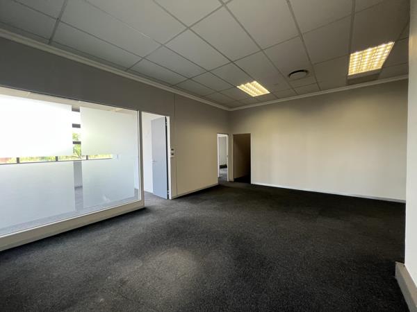 309  m² Commercial space