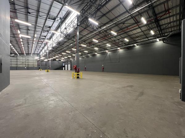 2 596  m² Industrial space