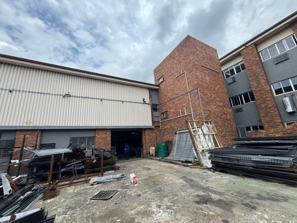 650  m² Industrial space