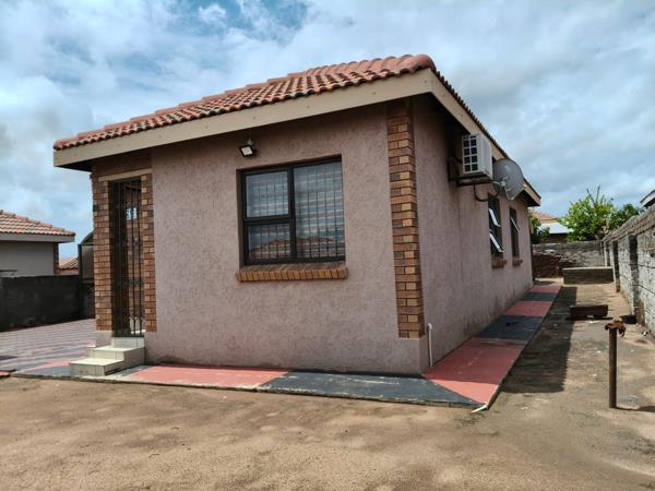 2 Bedroom House
