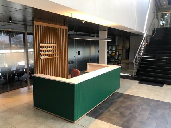 631  m² Office Space