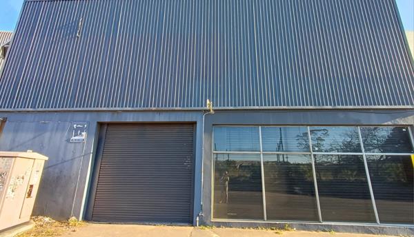 960  m² Industrial space