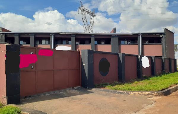 225  m² Commercial space