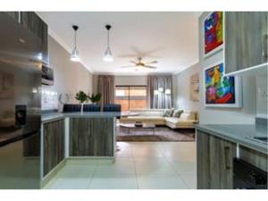 Townhouse in Benoni AH