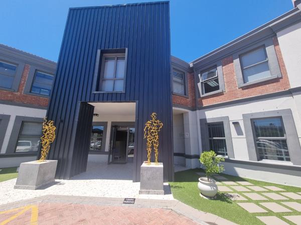 484  m² Commercial space